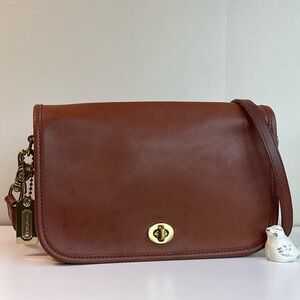 COACH Vintage Pocket Purse # K4B-9755